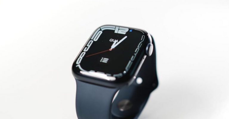 Smartwatches - Apple Watch Series 7